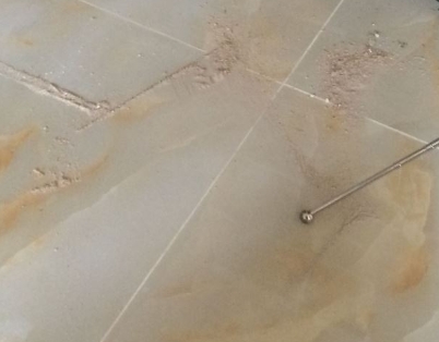 咸阳瓷砖空鼓维修公司分享粘合剂选择不当在瓷砖铺贴过程中可能导致以下问题